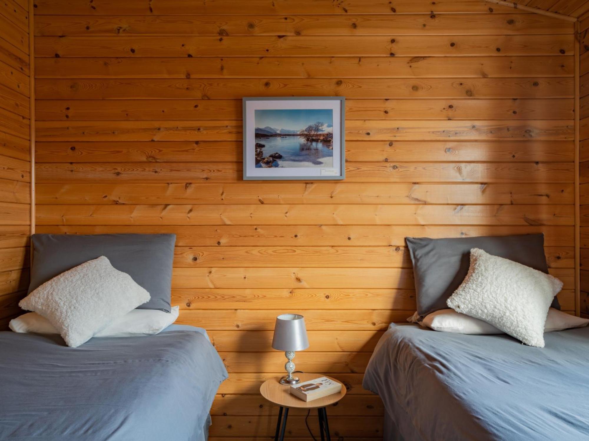 Chalet Loch Leven Lodge 10 By Interhome Kinross Ngoại thất bức ảnh